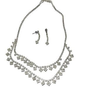 Silver, faux diamond jewels set